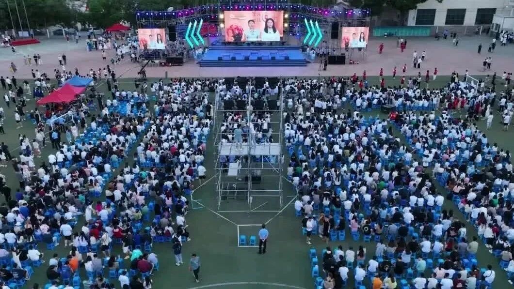 泪目了，为了送我，校长去考了驾照……（附全国高校团委微信影响力榜单0618-0624）-6