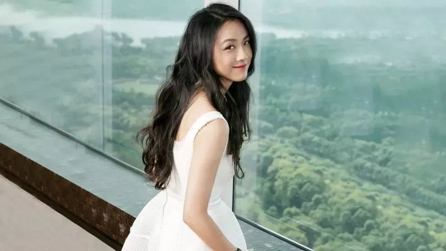 汤唯:让男人越来越爱的女人,都有这一个共同点