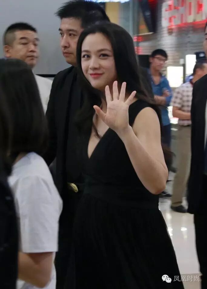 37岁汤唯直到女儿出生前也没闲着,说好的怀孕为了休息呢?-怀孕期