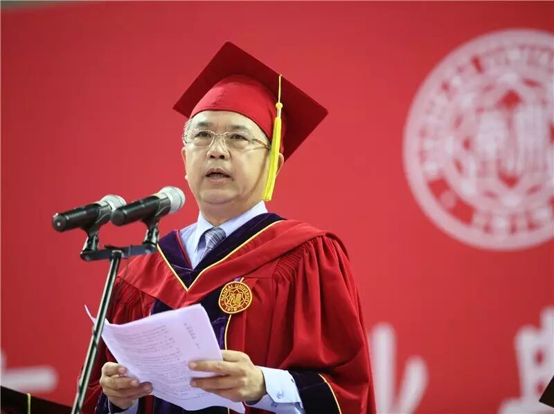 南开大学校长张伯苓_张伯苓与南开图片_张伯苓不被南开承认