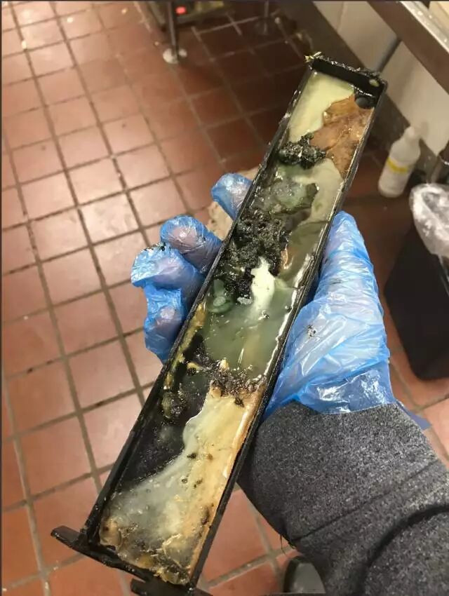 麦当劳冰激凌后盖