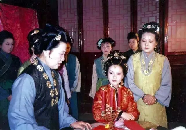 87版电视剧《红楼梦》因她而美