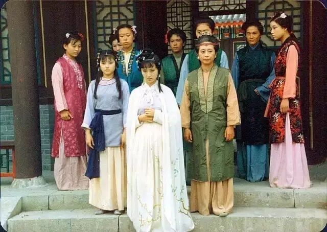 87版电视剧《红楼梦》因她而美