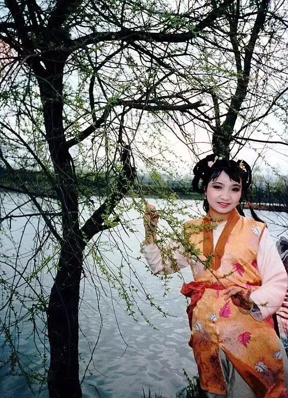 87版电视剧《红楼梦》因她而美