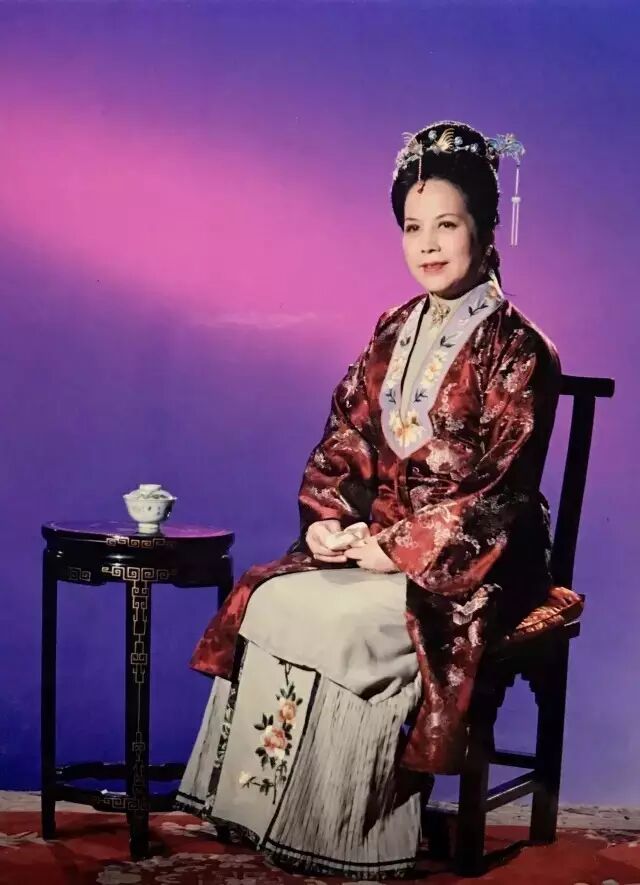 87版电视剧《红楼梦》因她而美