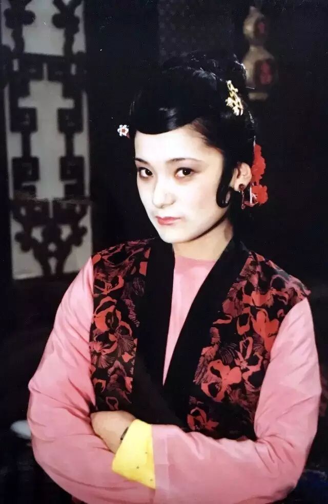 87版电视剧《红楼梦》因她而美