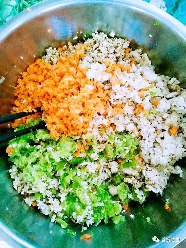 每周一素|芹菜饺子