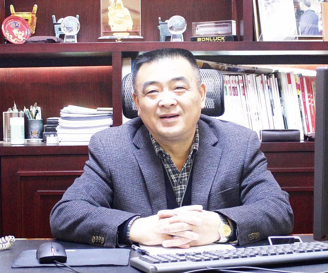 ——江西凯马百路佳客车有限公司董事长  李维
