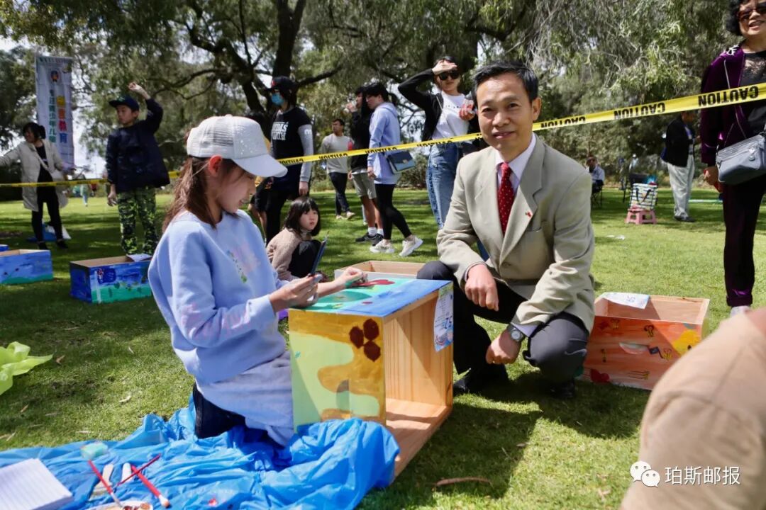 春光明媚时，国王公园处与蜜蜂的一场甜蜜约会，2022澳大利亚第二届可瑞比杯少儿故事画大赛（组图） - 21