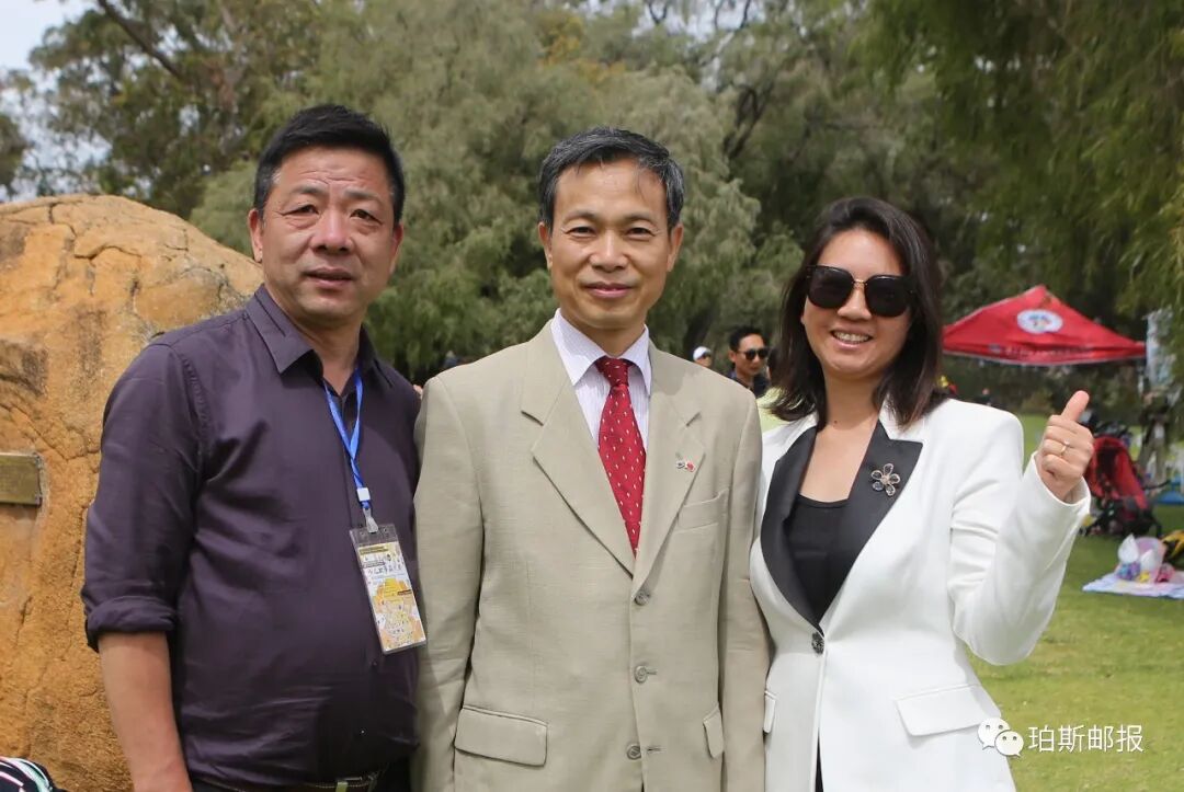 春光明媚时，国王公园处与蜜蜂的一场甜蜜约会，2022澳大利亚第二届可瑞比杯少儿故事画大赛（组图） - 114