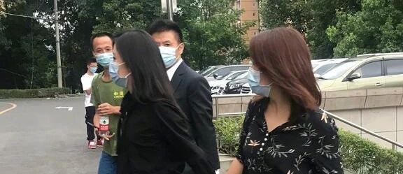 谭松韵母亲被撞身亡案嫌犯未道歉 公诉人:其至今仍毫无悔意