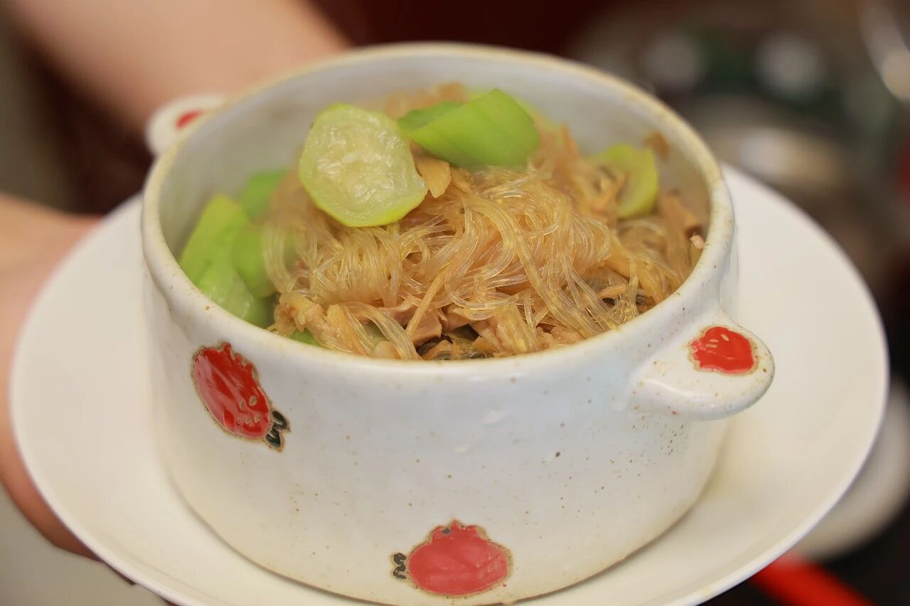 酵素菜谱 | 丝瓜梅干菜粉丝煲