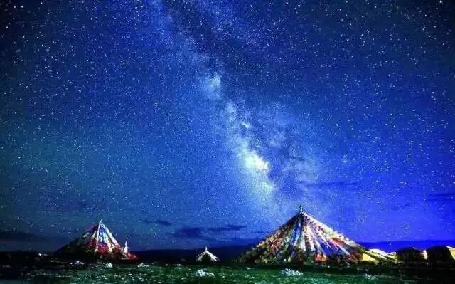 青海湖旅游攻略必去景点大全_青海湖在哪_青海湖在哪个省哪个市