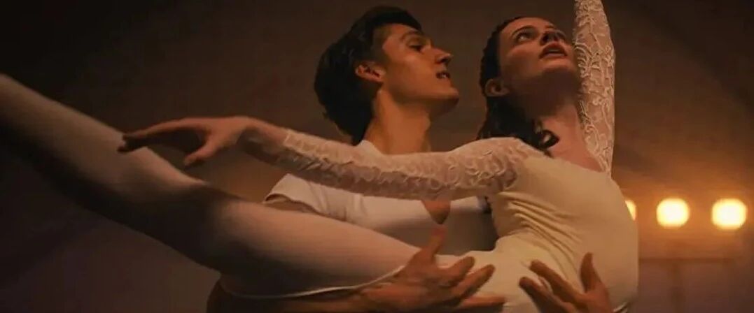 《天堂鸟》中字，Birds of Paradise