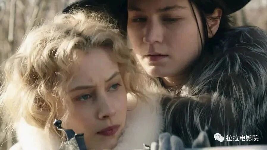 因为在线电影容易下架，请加入拉拉电影微信群以防失联：⭐《年轻的女王》LES宫斗剧完整版在线看电影