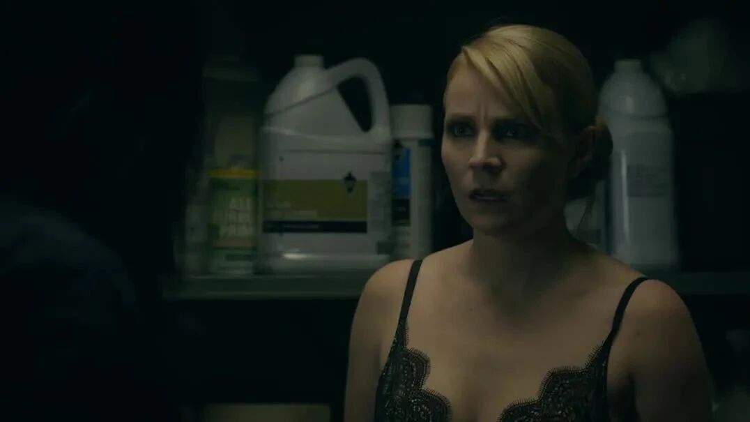 《女子监狱》第七季第8集，完整版在线看