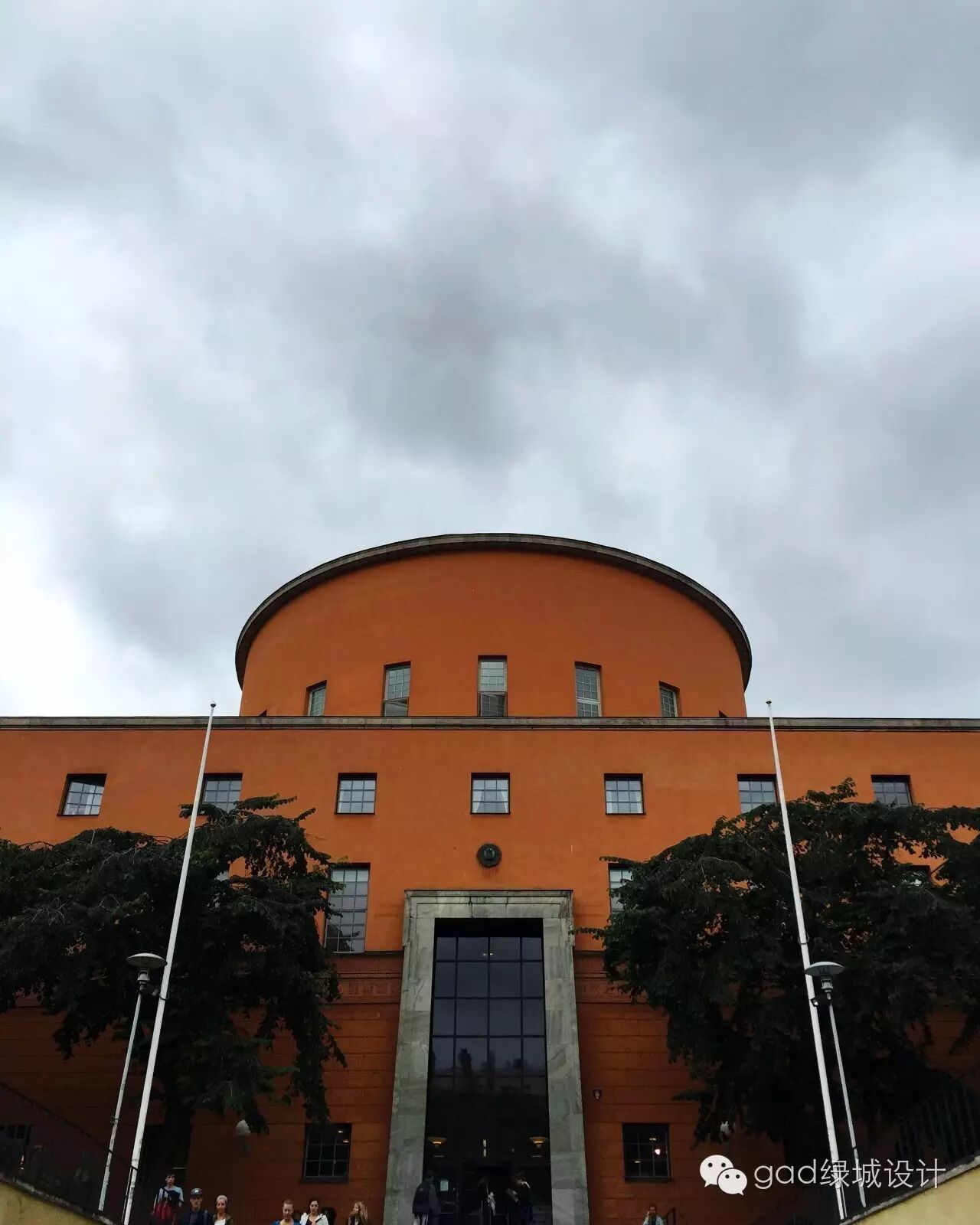 01 公共图书馆（外）_调整大小.JPG