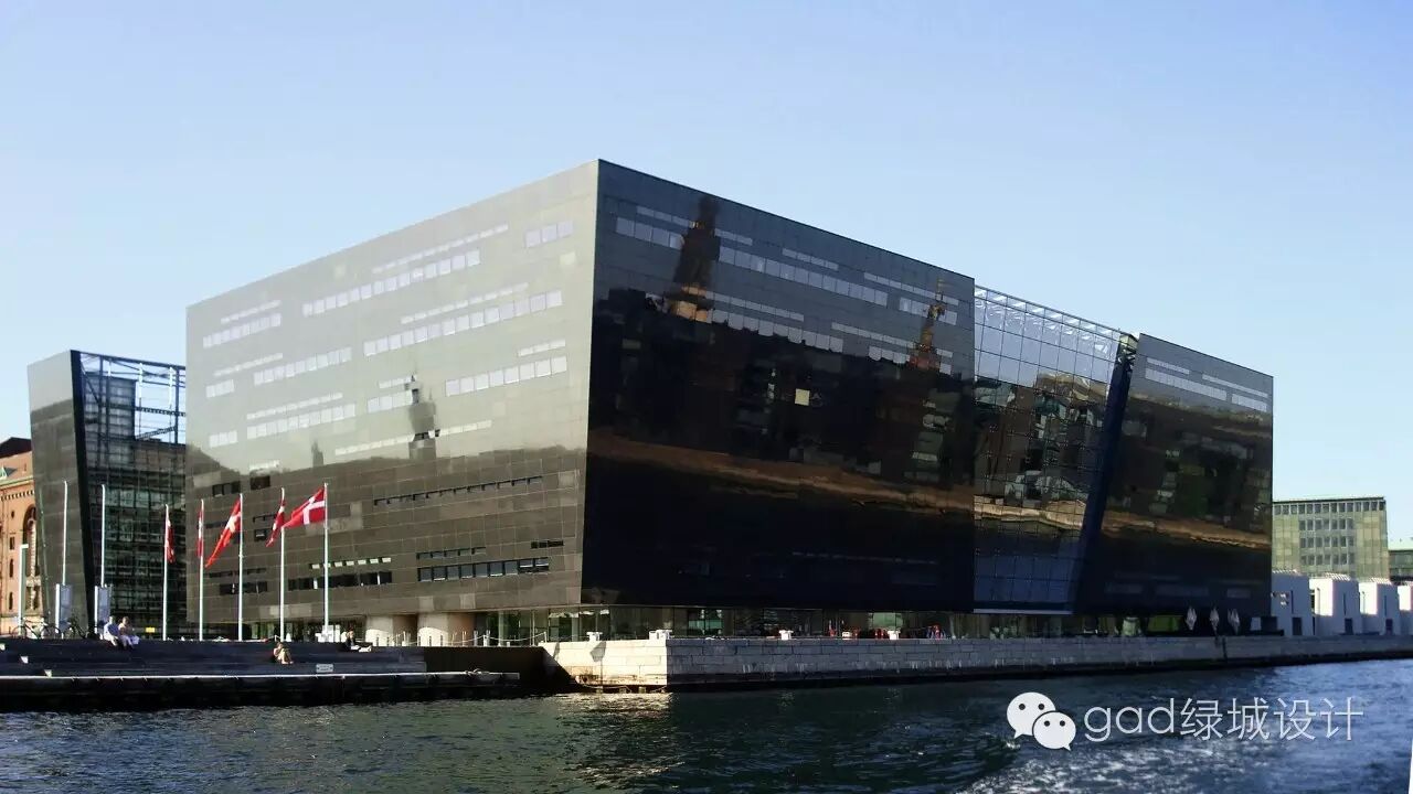 03 黑钻石图书馆_调整大小.jpg