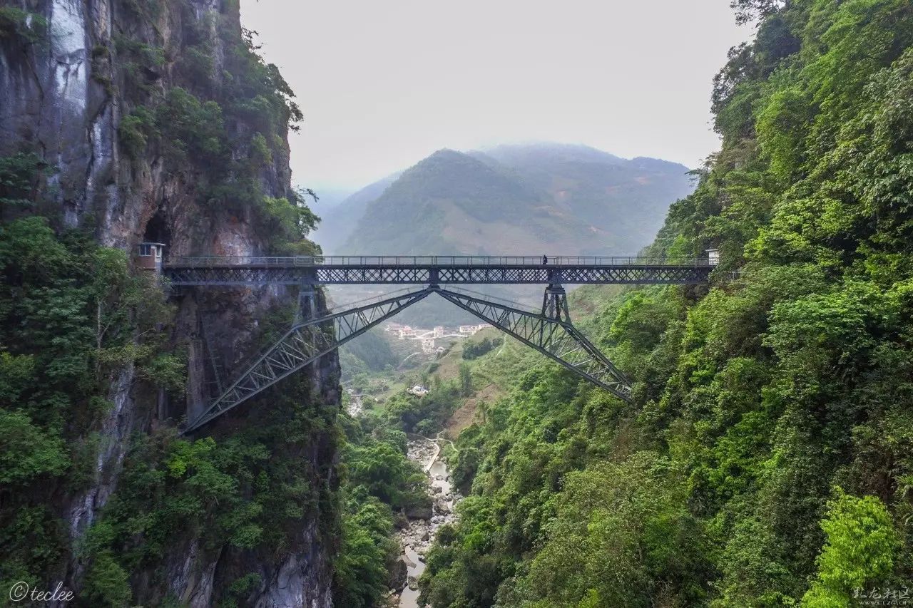 在百年滇越铁路人字桥看见最险峻的风景