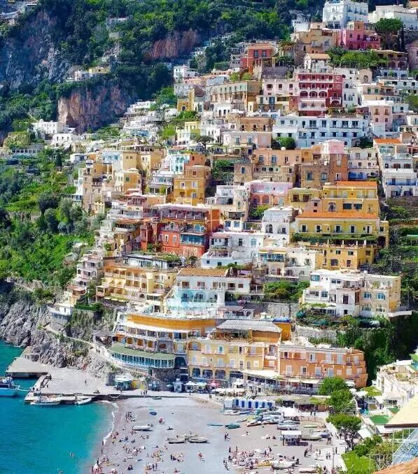 热帖:普通游客和摄影师拍的照片，差距也太大了！