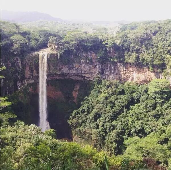 热帖:普通游客和摄影师拍的照片，差距也太大了！