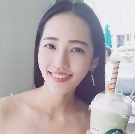 惊艳| 看多了余文乐的绯闻CP,原来人家身家百万的正牌女友长这样!