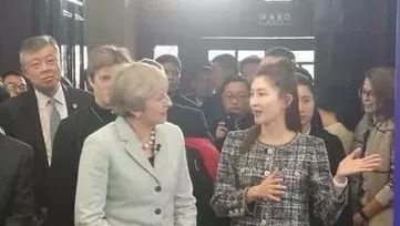 江疏影有这么厉害?竟然去给英国首相做翻译!