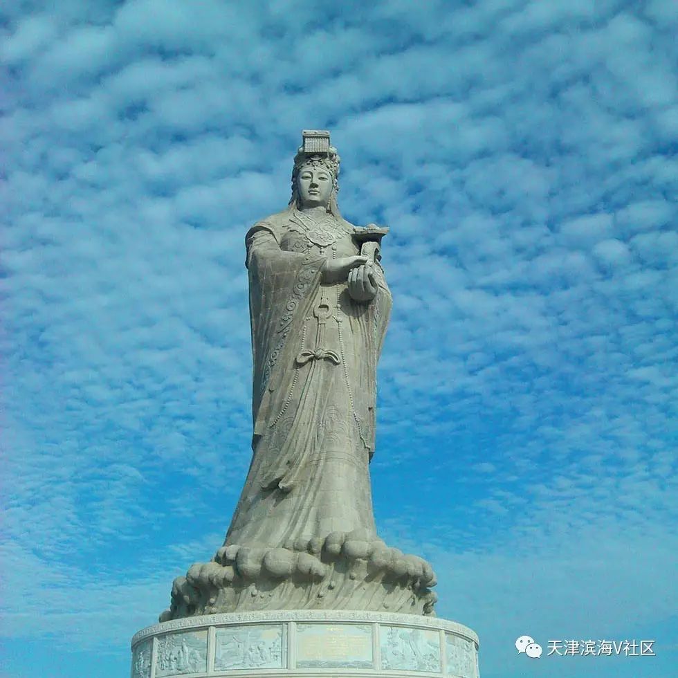 在滨海,有全球最高的妈祖像,她叫 天津妈祖文化园!