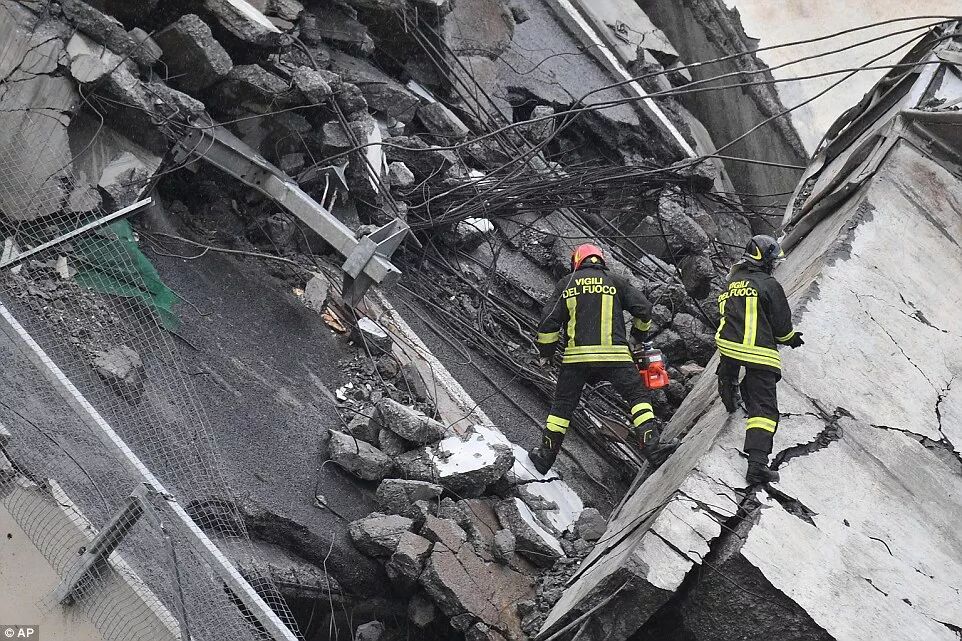 惨！意大利大桥坍塌 35人死亡 尸骨遍野 车身碾碎 大温这座桥何去何从