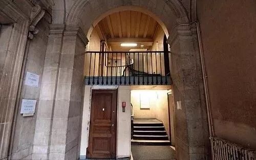 恐怖! 20岁女大学生旅游胜地遭6壮汉轮奸 犯人身份震惊全国