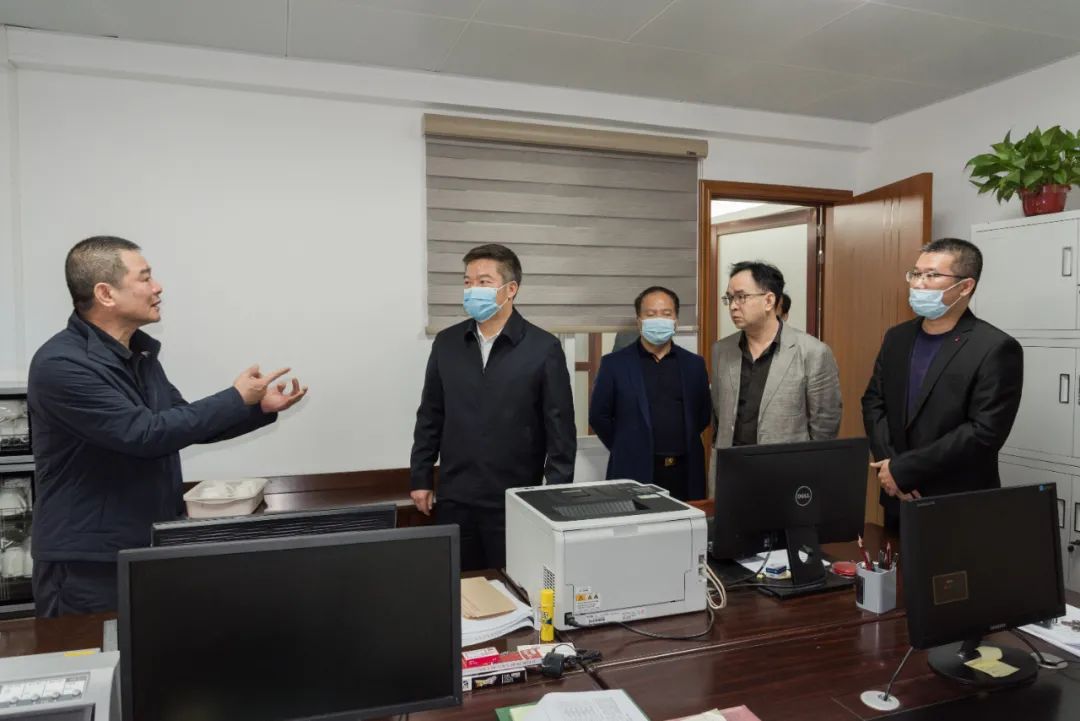 市领导梁瑞国到市退役军人事务局调研
