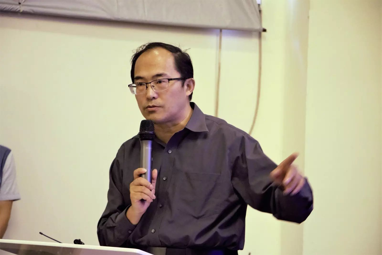 上海博物馆副馆长  胡江  博士