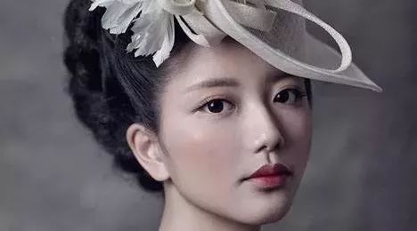 深圳王蓉化妆造型培训有哪些特点?
