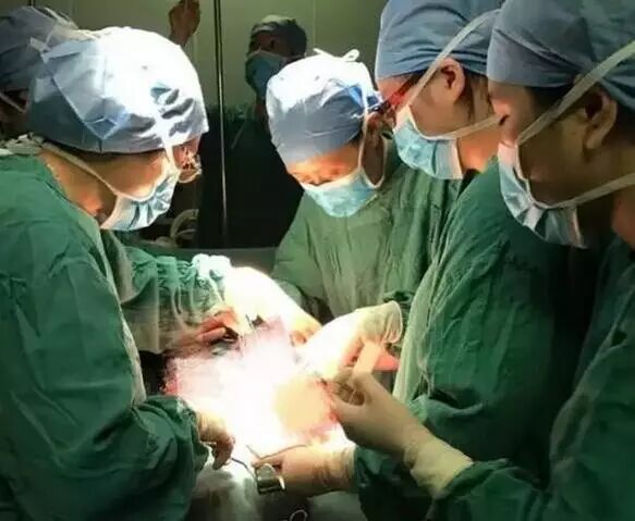 【震撼】产妇为生二胎命悬一线!120公里的生命接力,多学科联手保母子平安!-怀孕期