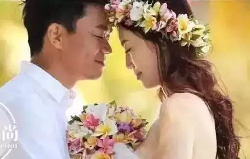 王宝强即将结婚?婚纱照曝光,新娘比马蓉漂亮100倍