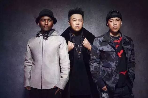 南征北战回应抄袭风波，首次揭秘《我的天空》创作背后的故事