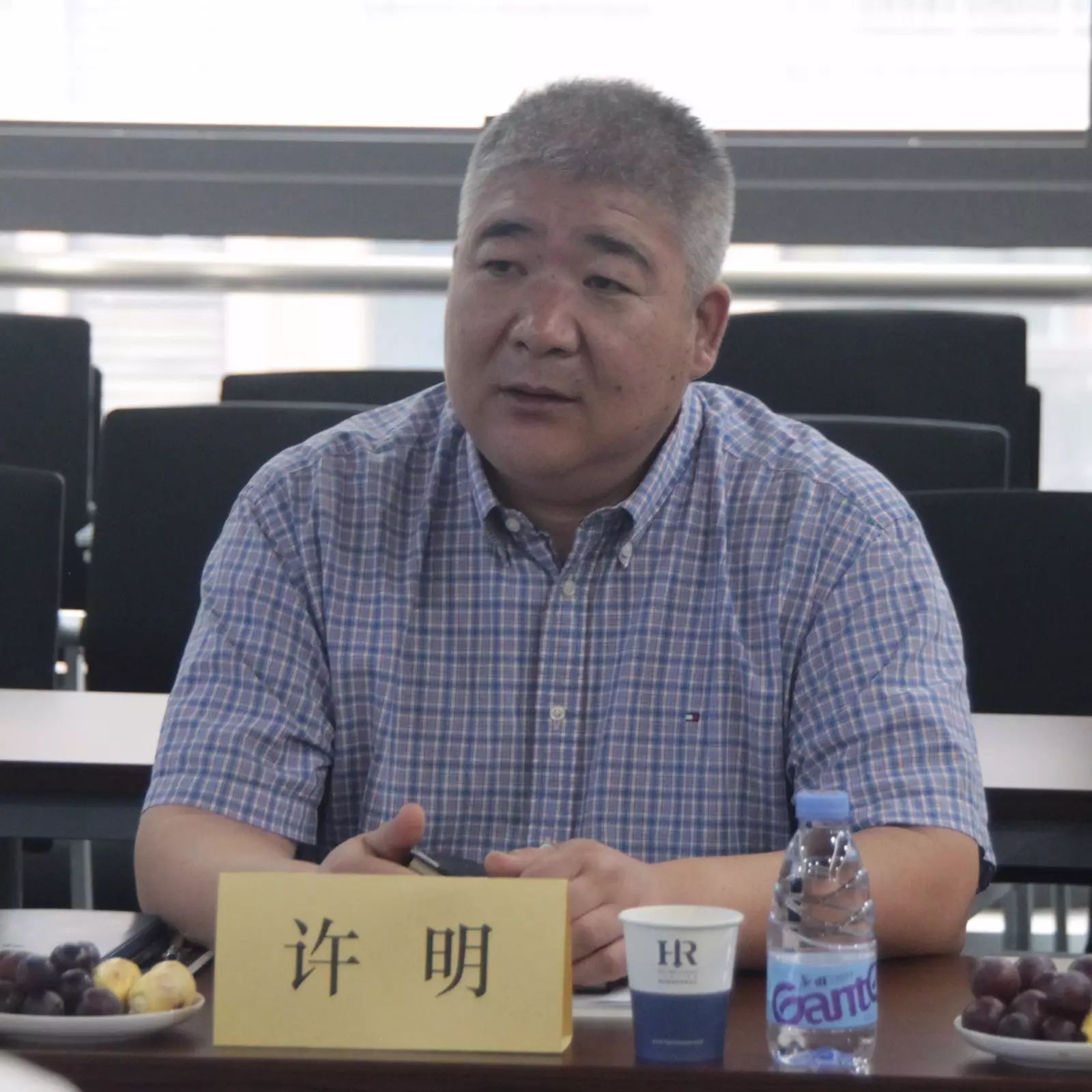 陕西医药产业投资管理有限公司副总经理许明一行到海普