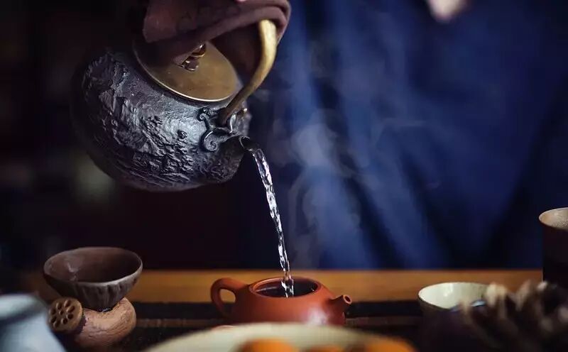 黑茶减肥效果好，轻松喝出好身材！