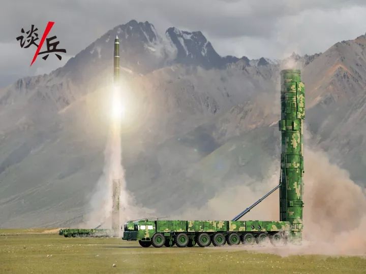 中国东风41导弹亮相,搭载10枚核弹头,可打击地球任何地方|图集