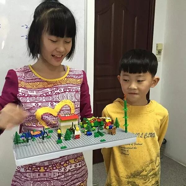 不一样的乐高创作