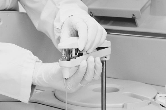 全自动生化仪怎么使用7180全自动生化分析仪的维护保养_https://www.jmylbn.com_新闻资讯_第22张