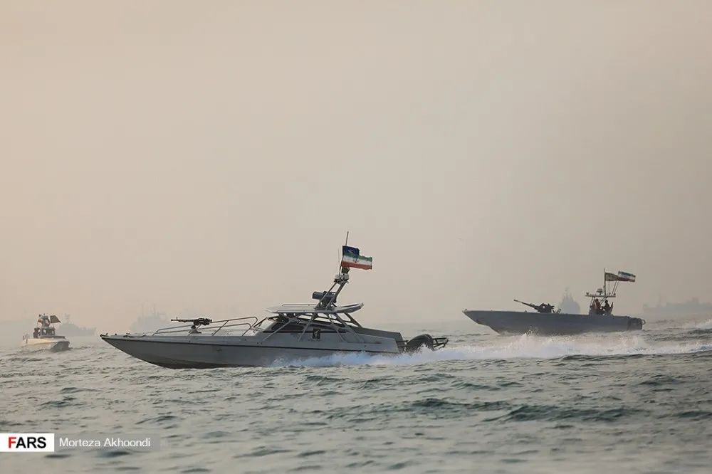 伊朗版022这么快就曝光了，一口气造3艘，可封锁霍尔木兹海峡