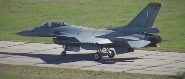 土耳其空中优势被打破，希腊首架F16V首飞，一共要改装84架