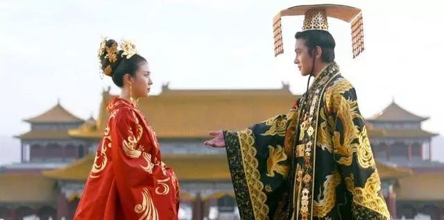 怎样对30多岁的元顺帝施压 迫使他退居二线 这对母子费尽心机 能征惯战1 微信公众号文章阅读 Wemp
