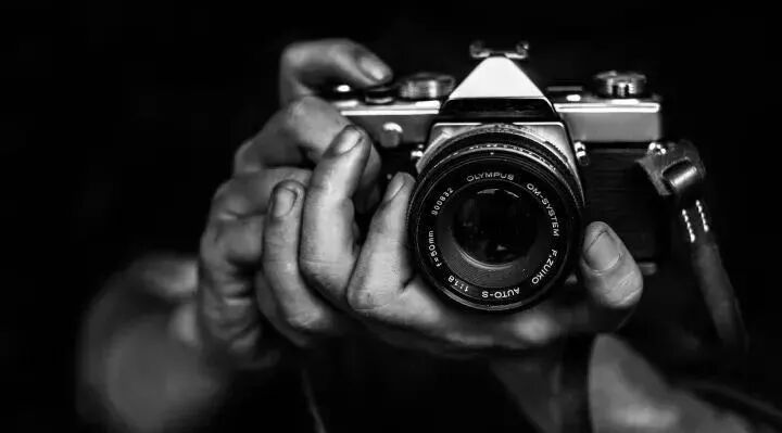 今天,把头条留给可爱的咱们