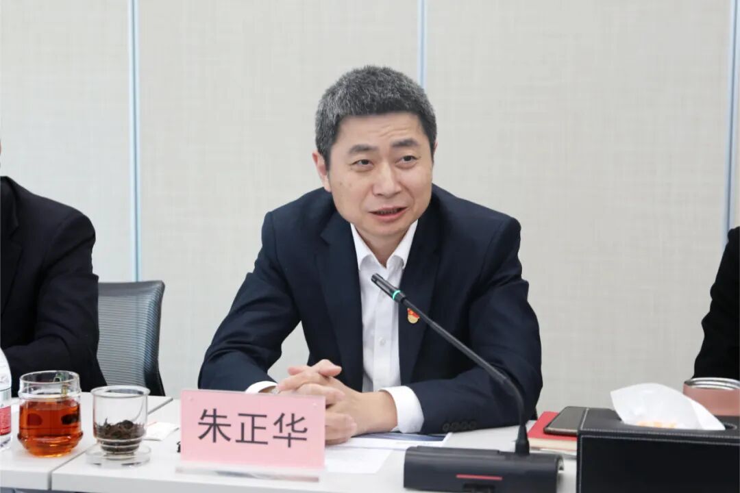 中国财协携主流媒体到做爱视频
交流调研