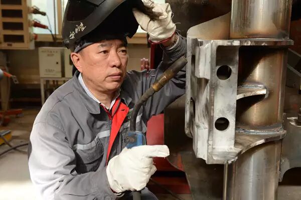 原中國(guó)人在美國(guó)生孩子的費(fèi)用_原中國(guó)人美國(guó)生孩子國(guó)籍_原中國(guó)人在美國(guó)生孩子有什么福利