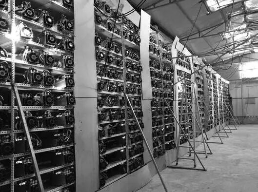 挖矿的矿工都赚疯了 揭秘川西地区的比特币超级矿山