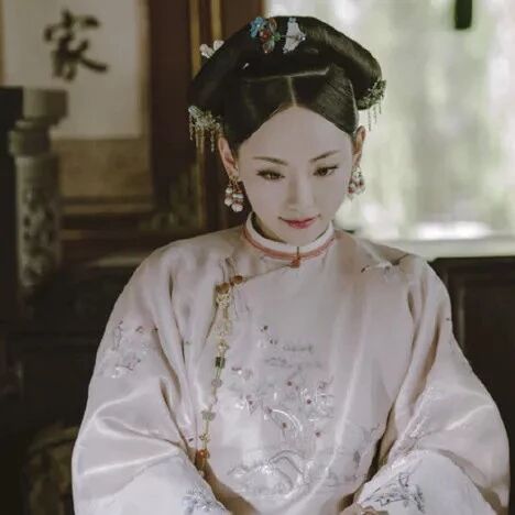 最漂亮的四位“四川”女星,张嘉倪上榜,第一位美的倾国倾城!