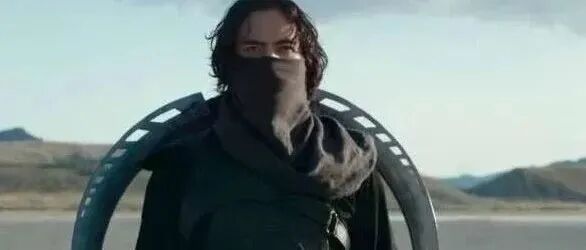 ئەگرى  قېلىچ  ئوت فىلىم